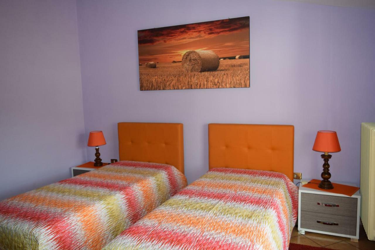 Amici Di Hackert Bed & Breakfast Касерта Екстериор снимка