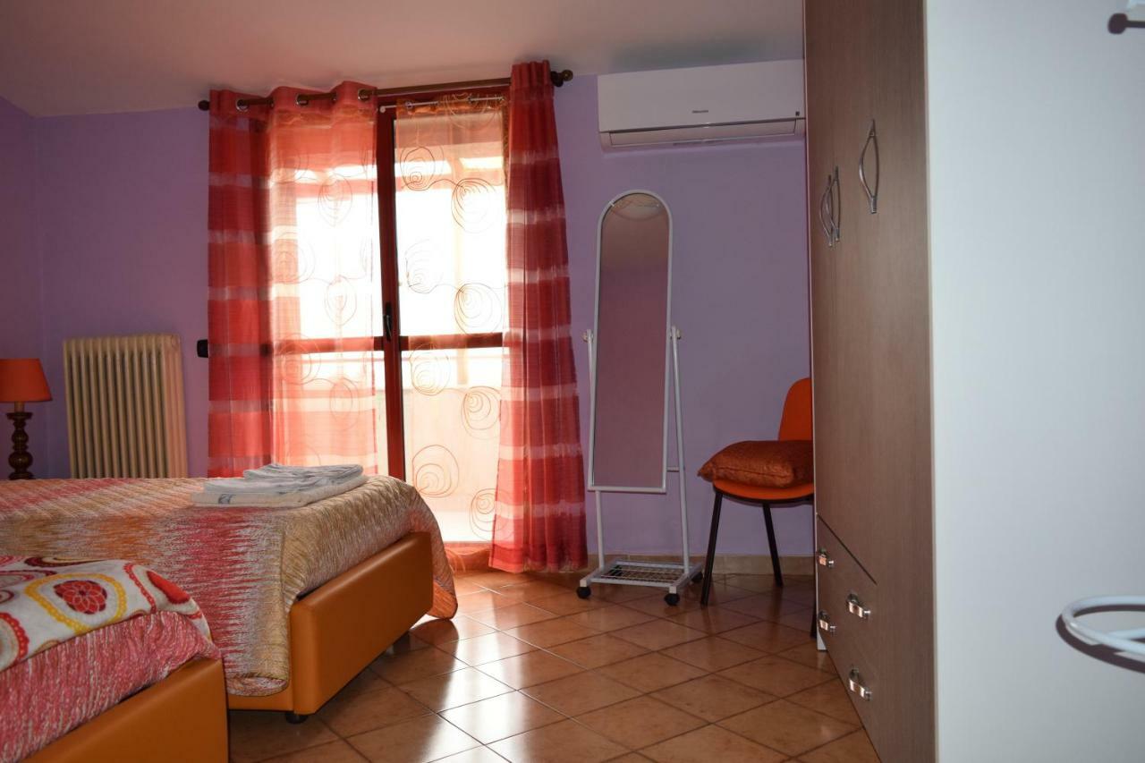 Amici Di Hackert Bed & Breakfast Касерта Екстериор снимка