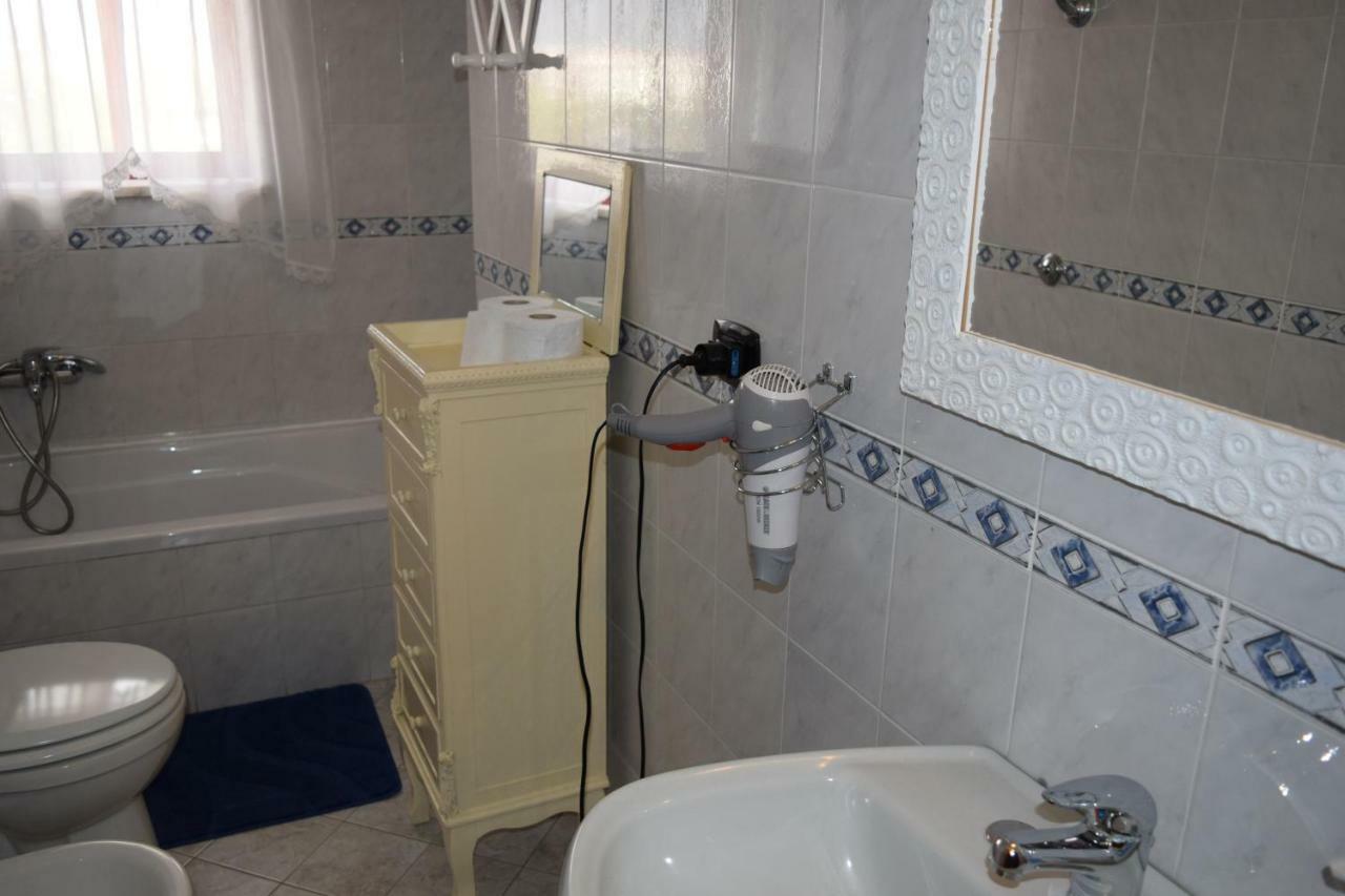 Amici Di Hackert Bed & Breakfast Касерта Екстериор снимка